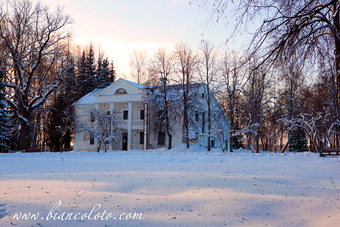 Русские художники XX века в Абрамцево. Усадьба Абрамцево