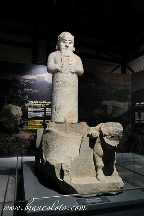 Бог бури Тархунд 