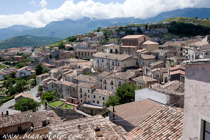 Вид на Альтомонте от церкви