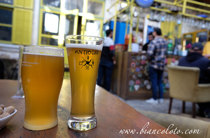 Пивной бар в Антакье