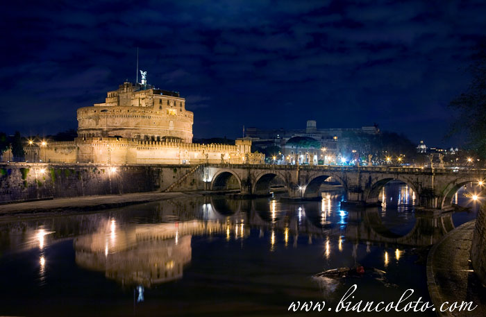 Замок и мост Святого Ангела