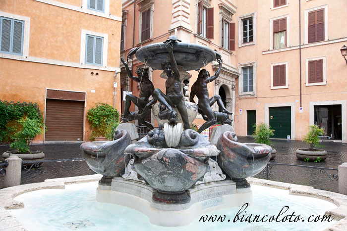 Еврейский квартал, Фонтан черепах