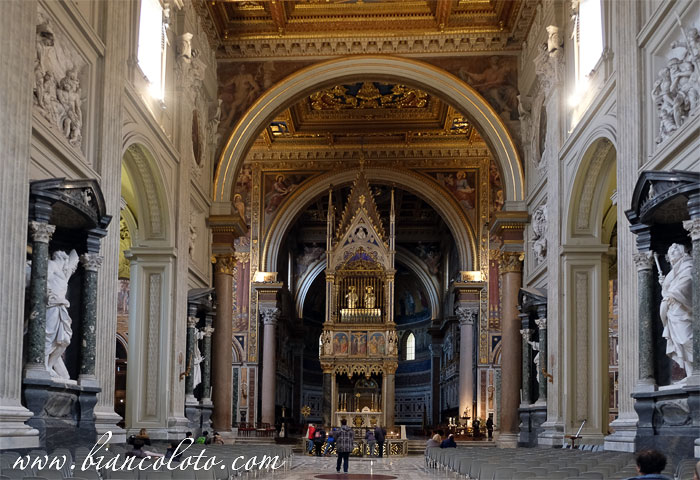 Базилика Сан-Джованни-ин-Латерано