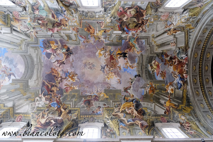 Фреска Андреа Поццо