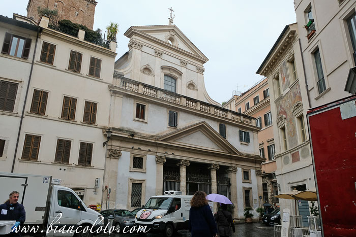 Церковь Сант-Эустакьо