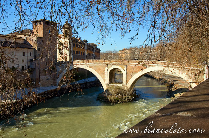 Мост Фабричо