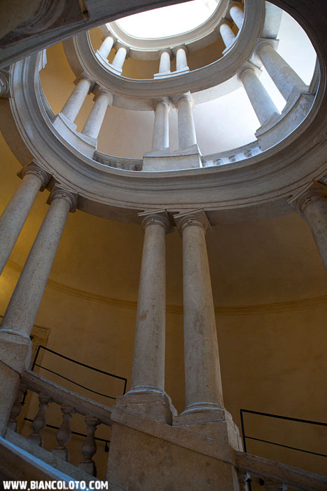 Лестница Борромини