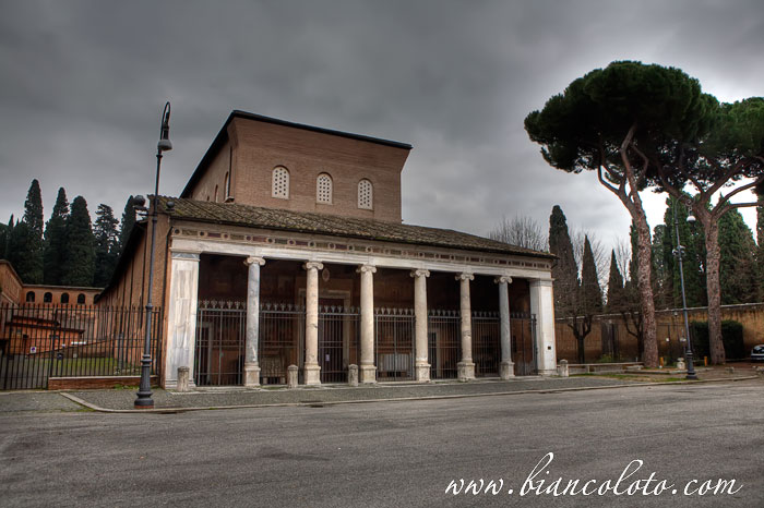 Базилика Сан Лоренцо Фуори-ле-Мура. Сан Лоренцо.