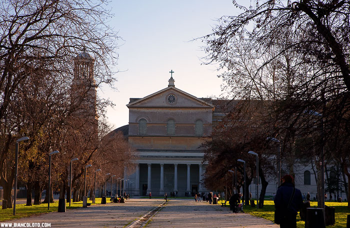 Базилика Сан-Паоло-фуори-ле-Мура, Рим, Италия