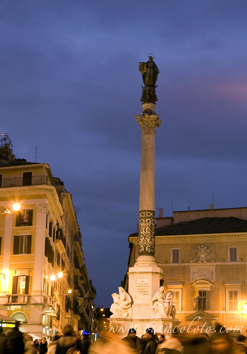 Колонна Непорочного зачатия. Рим.