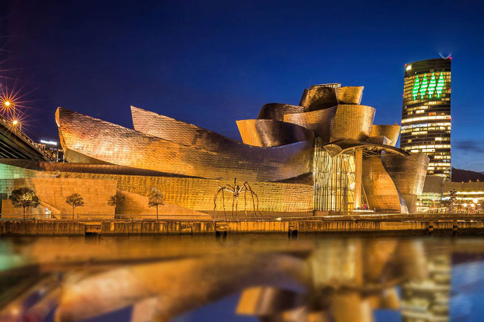  Музей Гуггенхейма 