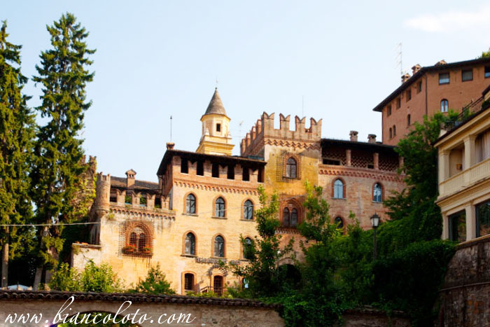 Замок Аркуато