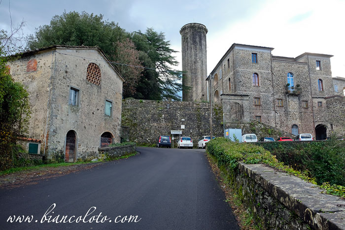 Замок Баньоне