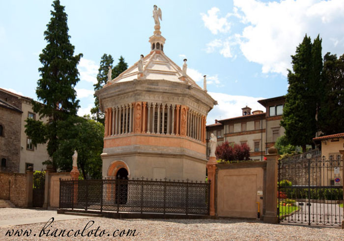 Бергамо, Баптистерий