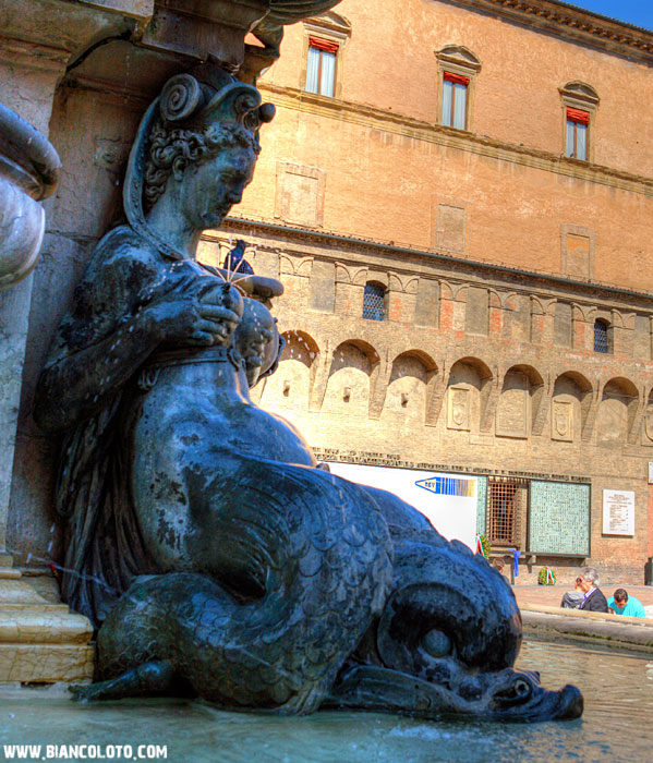 Болонья, фонтан Нептуна