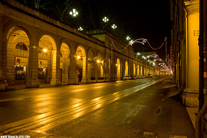 Портики города Болонья.