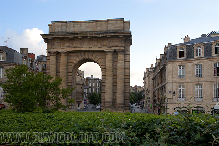 Бургундские ворота. Бордо