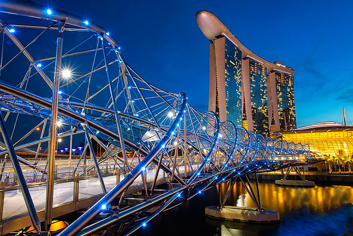 Мост Спирали