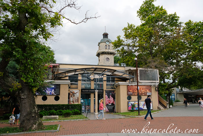 Башня с часами