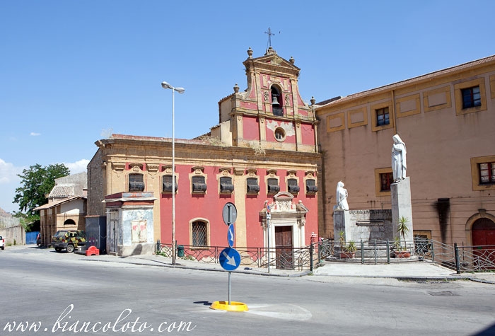 Церковь Святого Креста 