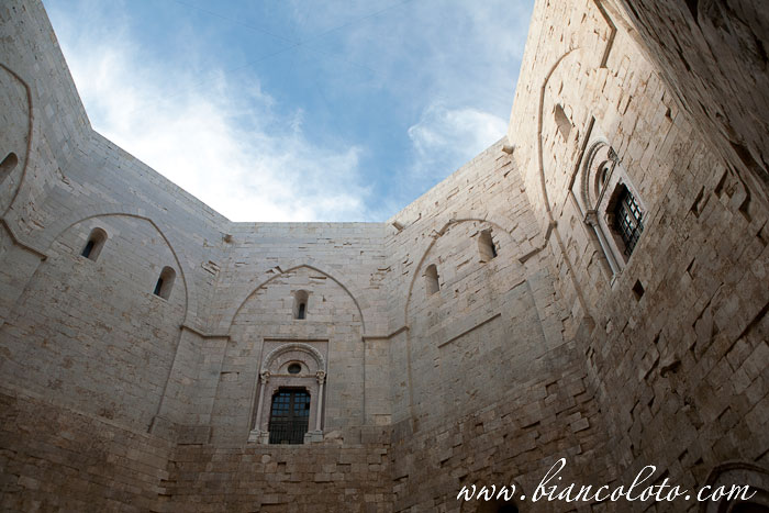 Кастель дель Монте