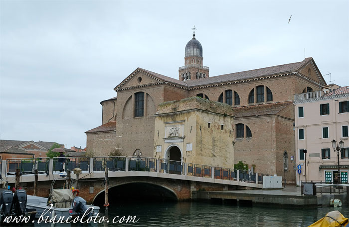 ворота Святой Марии