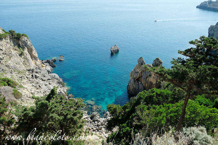 Адриатическое побережье. Палеокастрица