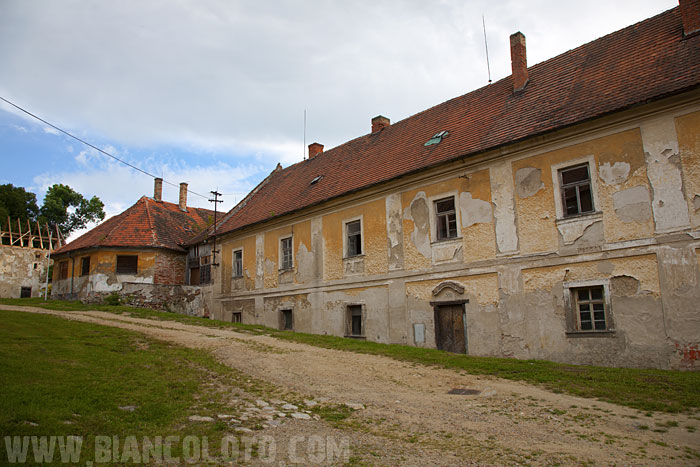 Монастырские постройки. Милевско. Чехия.