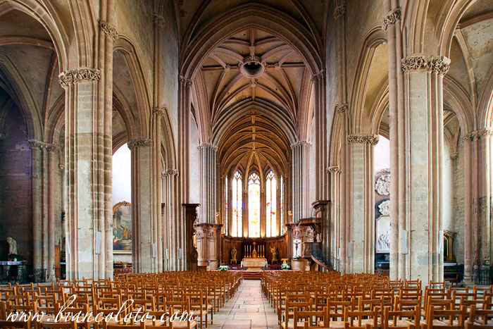 Интерьер церкви Святого Михаила. Дижон