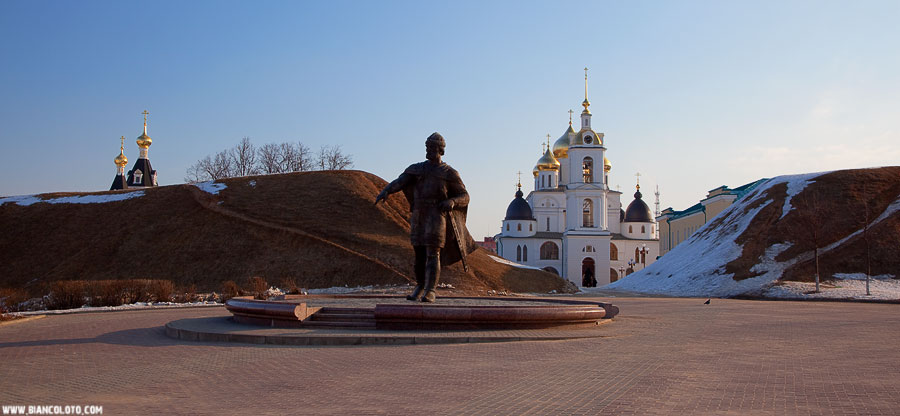 Успенский собор, Дмитровский Кремль