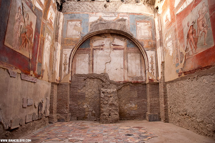 Коллегия августалов. Геркуланум