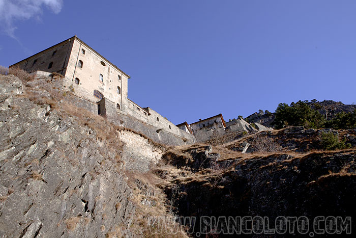 крепость Фенестрелле