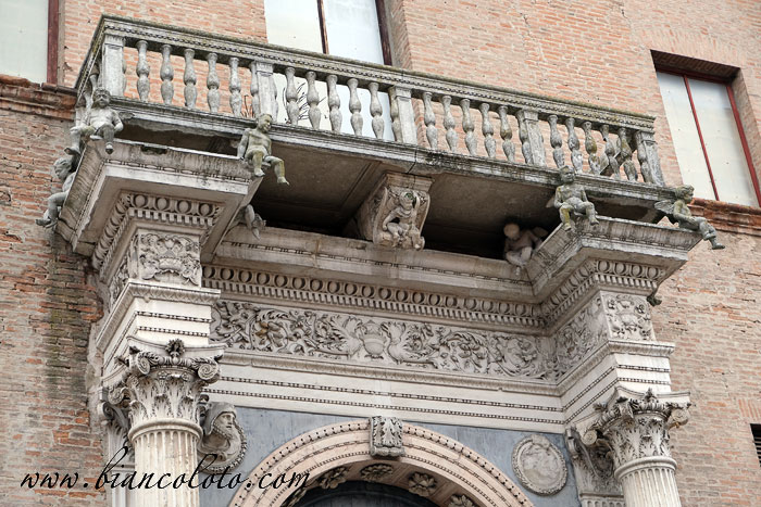 Палаццо Проспери-Сакрати