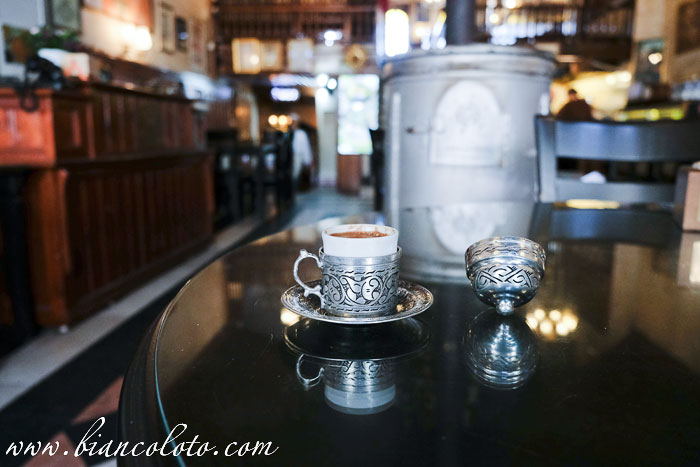 Кофейня Tahmis Kahvesi