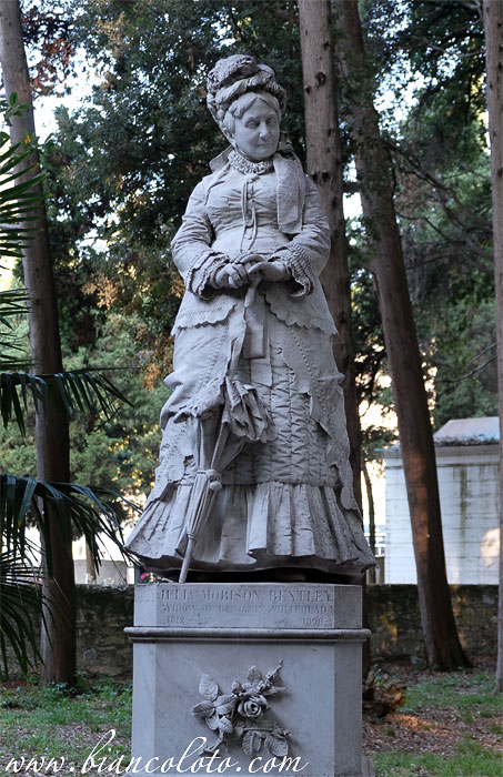 Кладбище Стальено