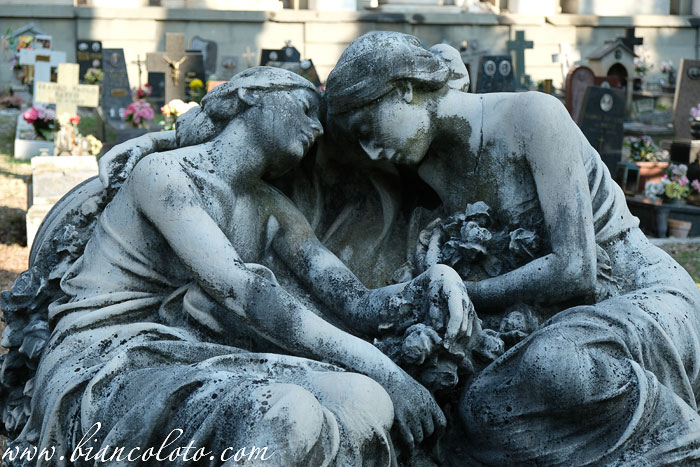 Кладбище Стальено