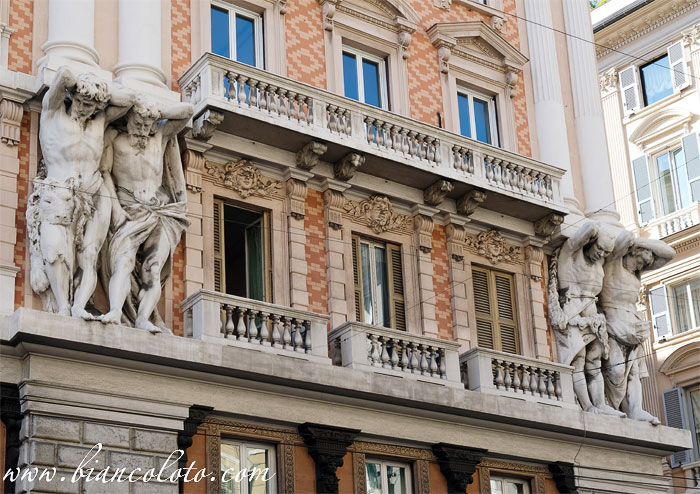 Дом с атлантами. Генуя