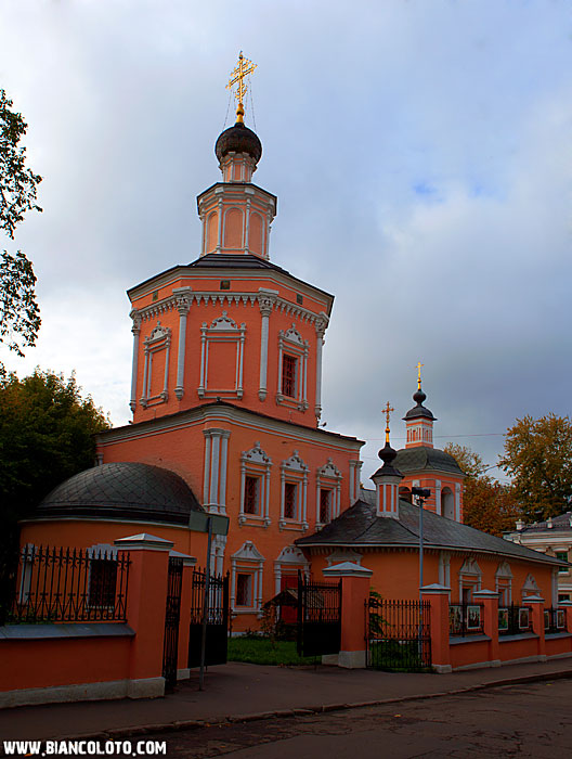 церковь Троицы Живоначальной, Москва