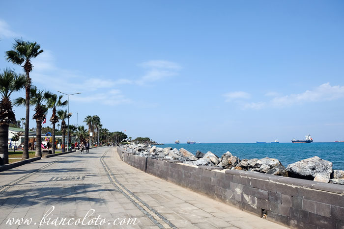 Набережная в Искендеруне