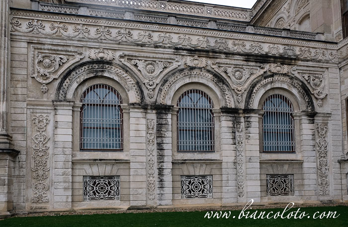 Долмабахче