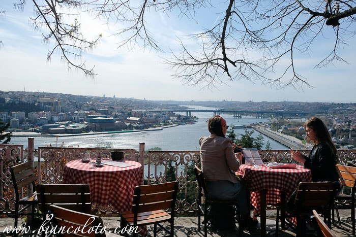 Вид с холма Пьер Лоти