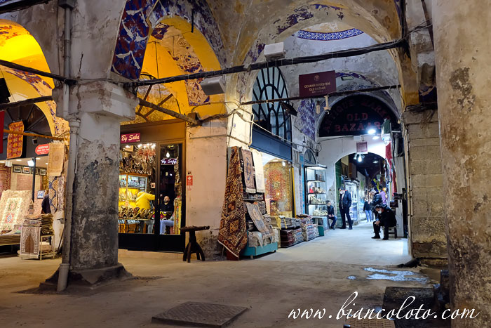 Гранд базар - Капалы чарши