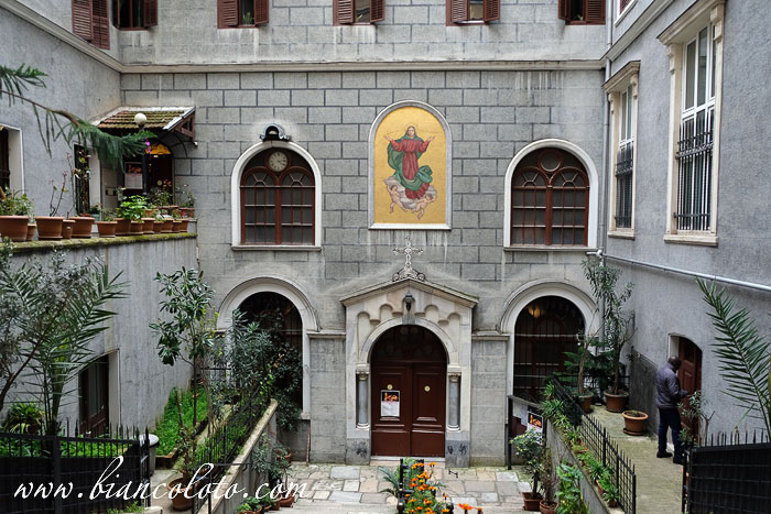 Церковь Святой Марии Драперис