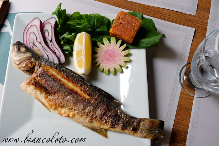 Раки и рыба