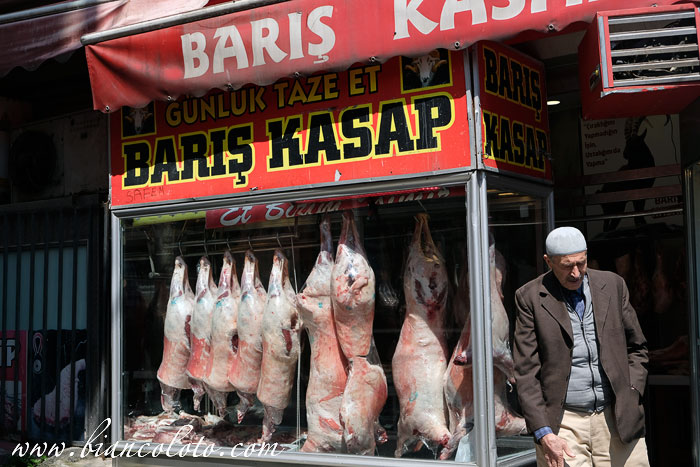 Сииртский рынок в Зейреке 