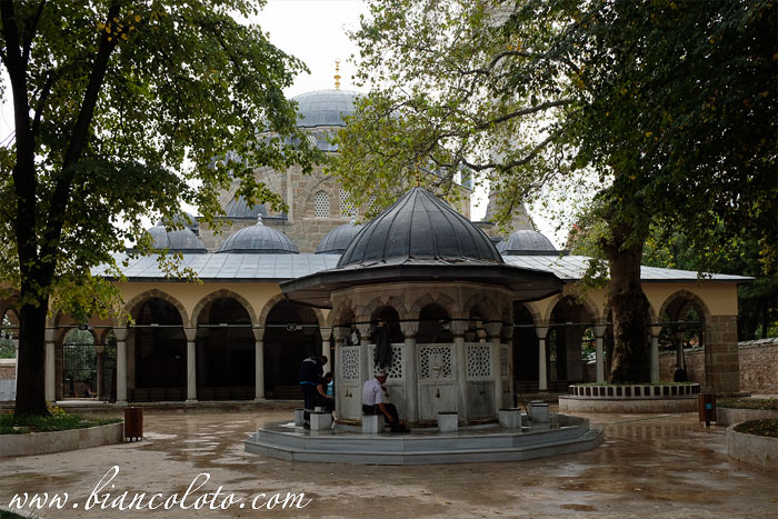 Мечеть Йени Джума