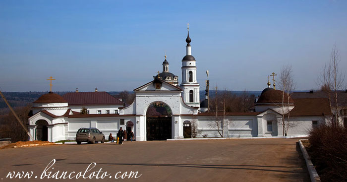 Никольский Черноостровский монастырь.  Малоярославец 