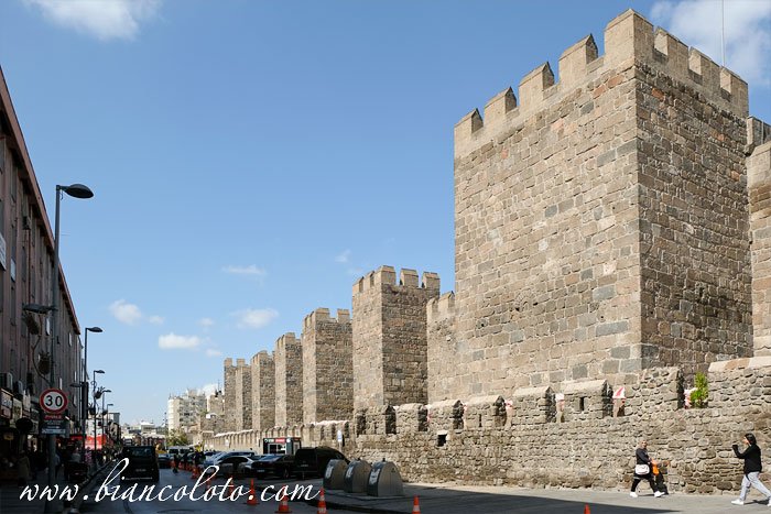 Городские стены. Кайсери