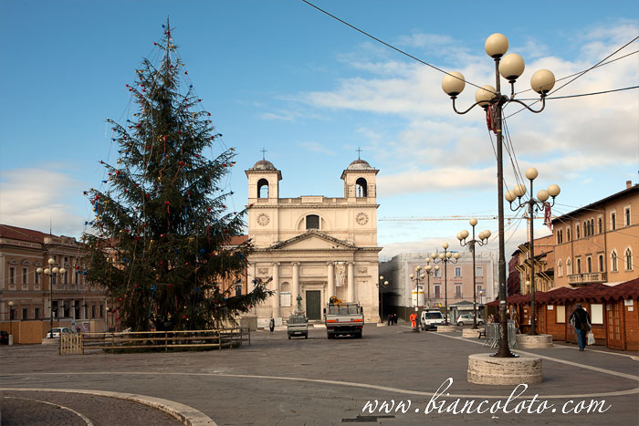 Кафедральный собор. Аквила. Абруццо. Аквила