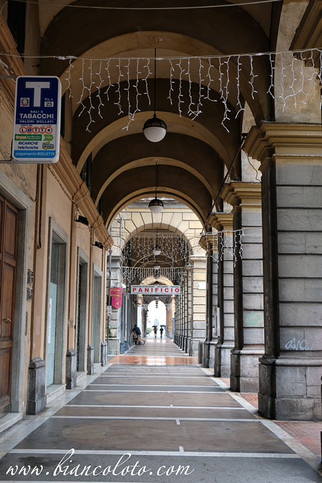Via Domenico Chiodo. Специя (La Spezia)